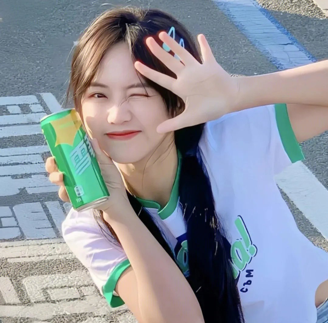 靠偷听女儿心声我成了包租婆